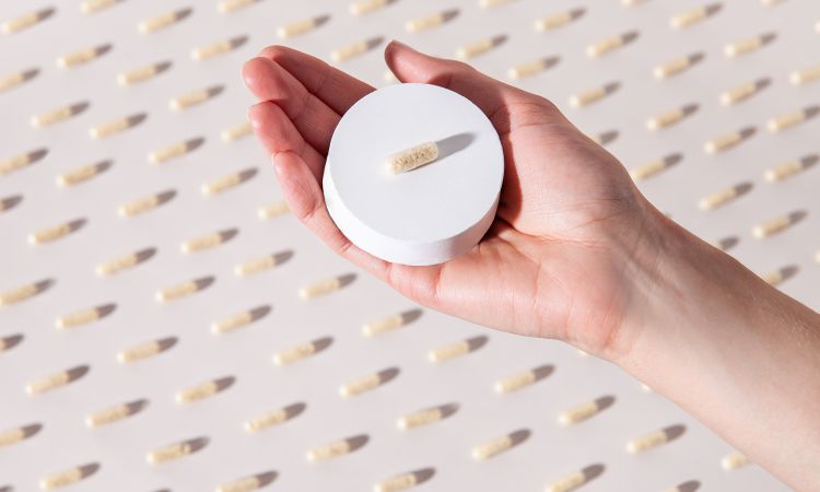 Suplement diety colostrum - czym jest, jak działa i kiedy warto je przyjmować?