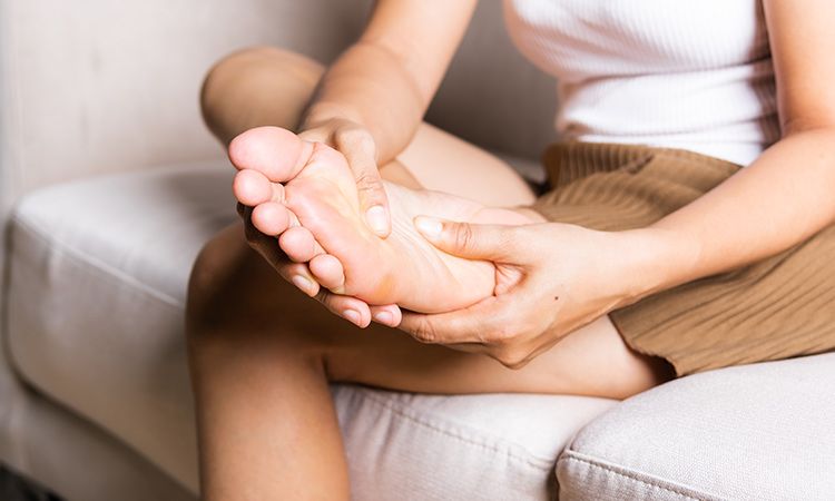 Neuropatia i polineuropatia - przyczyny, objawy i sposoby leczenia